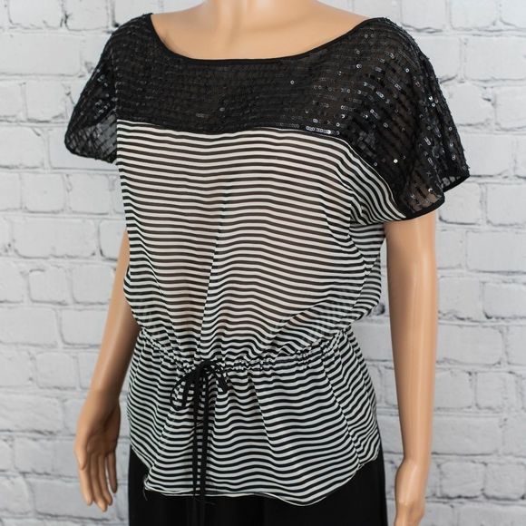 Cache black and white top - Picture 2 of 6